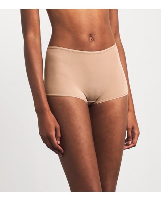 Skims Natural Fits Everybody Boyshort Briefs