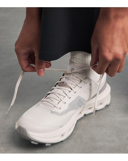 On Shoes White Cloudvista 3 Trainers
