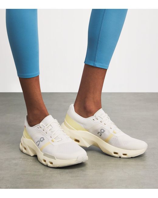 On Shoes Natural Cloudpulse Trainers