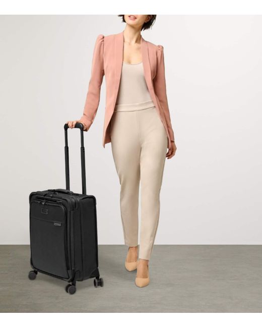 Briggs & Riley Black Baseline Essential Carry-On Expandable Spinner Suitcase