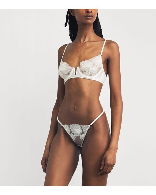 Kiki de Montparnasse White Lace Fleurs Veloutées Thong