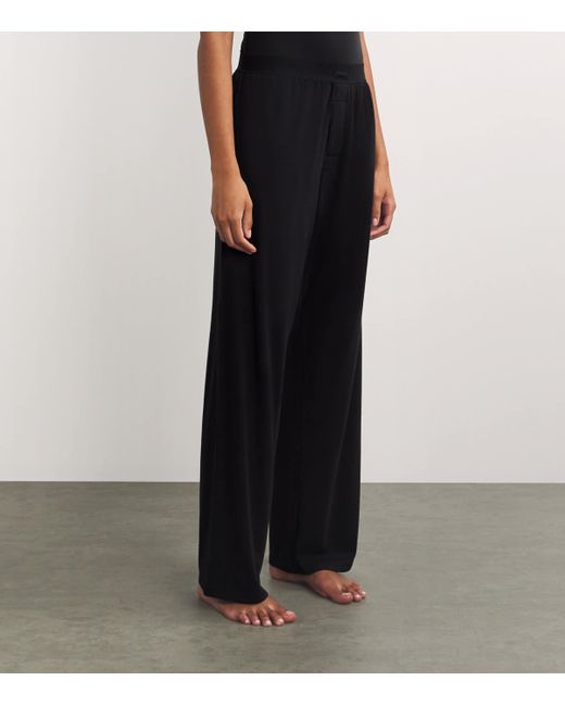 Skims Black Boyfriend Sweatpants