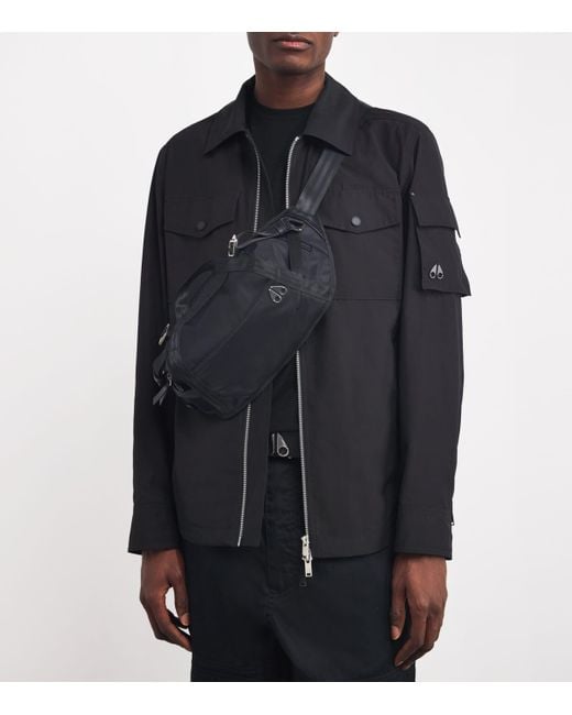 MOOSE KNUKLES クロスボディーバッグ Moose Knuckles Logo Icon Cross-Body Bag in Blue for Men | Lyst
