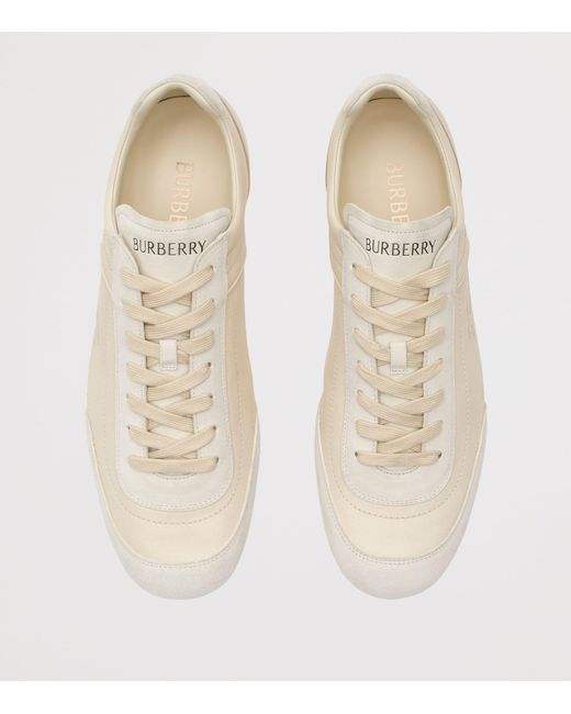 Burberry White Leather Runner Low-Top Sneakers for men