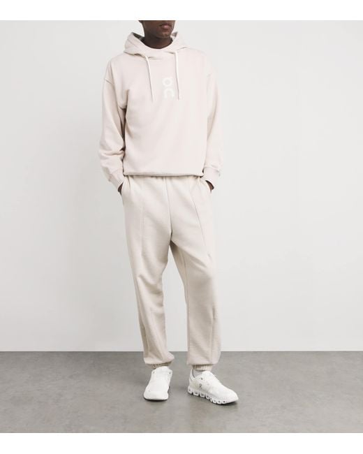 On Shoes White Cloud 6 Trainers for men