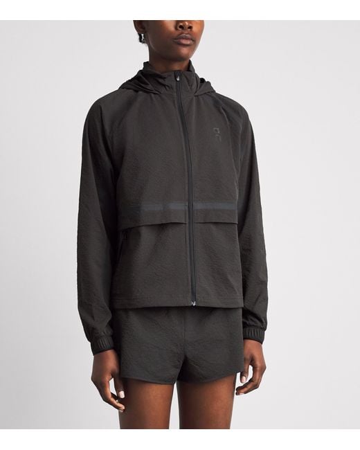 On Shoes Black Performance Volt Jacket
