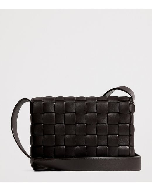 Bottega Veneta Black Leather Intrecciato Messenger Bag for men