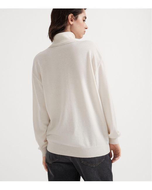 Brunello Cucinelli White Cashmere Turtleneck Sweater