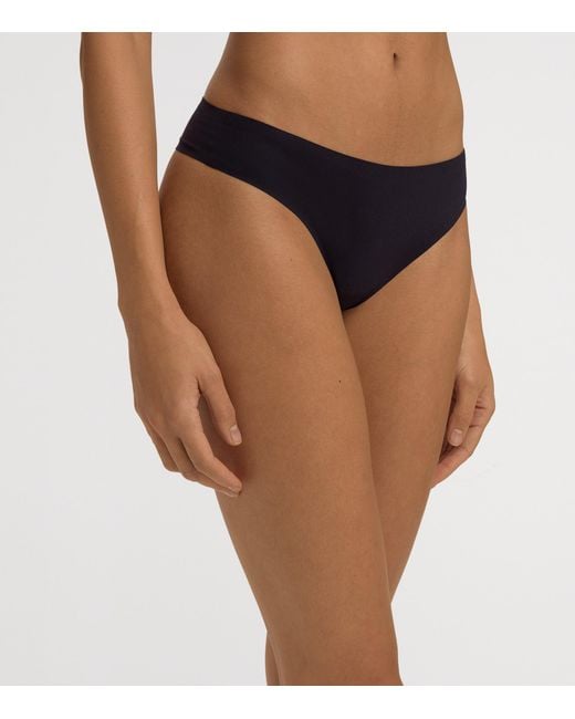 Hanro Black Invisible Touch Thong