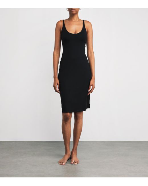 Skims Black Smooth Layers Midi Skirt