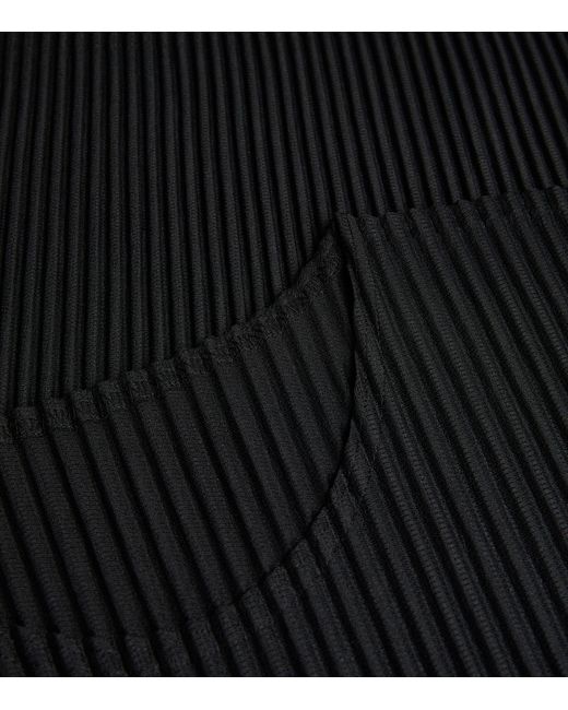Homme Plissé Issey Miyake Black Pleated T-Shirt for men