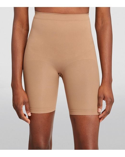 Skims Natural Seamless Sculpt Mid-Thigh Shorts