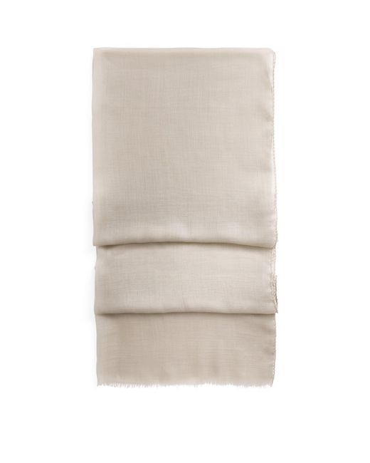 Agnona White Cashmere Shawl Scarf
