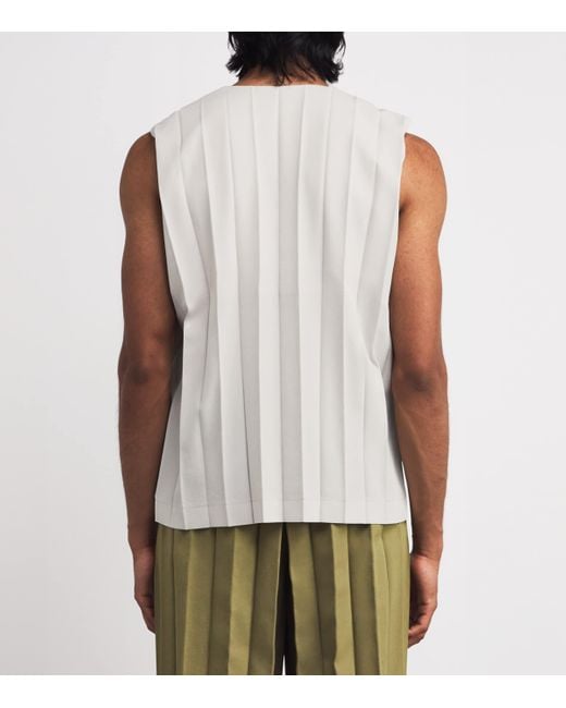 Homme Plissé Issey Miyake White Pleated Edge Ensemble Waistcoat for men