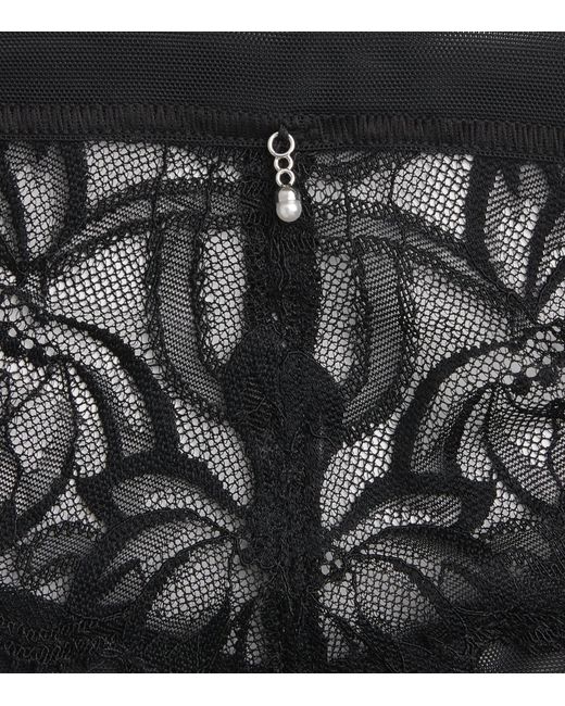 Wacoal Black Lace-Trim Abéllia Tanga