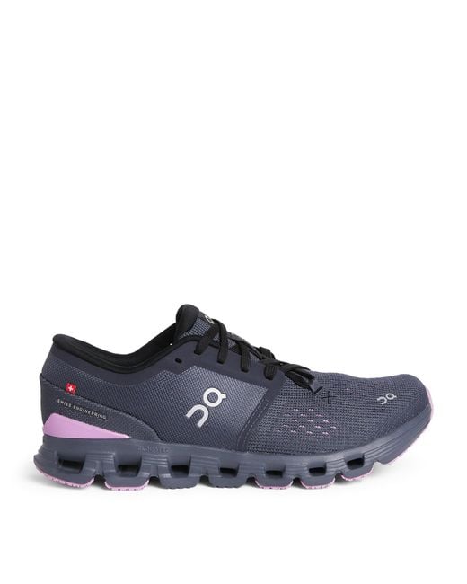 On Shoes Blue Cloud X 4 Trainers