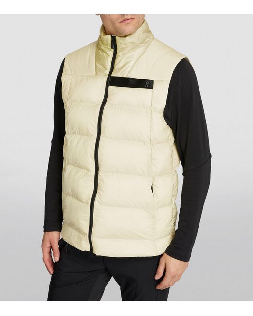 On Shoes Natural Challenger Padded Gilet for men