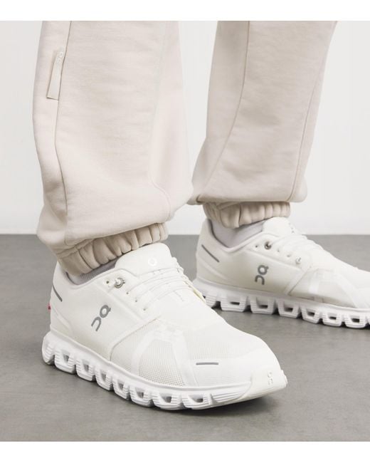 On Shoes White Cloud 6 Trainers for men