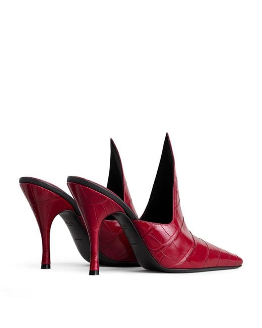 Alaïa Red Croc-Effect Pointy Mules100