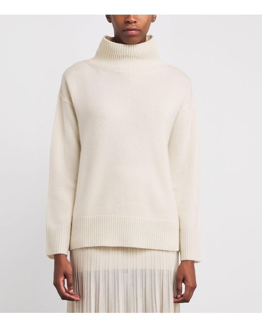 Soft Goat White Cashmere Rollneck Boyfriend Sweater