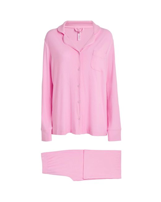 Skims Pink Soft Lounge Ribbed Pyjama Set