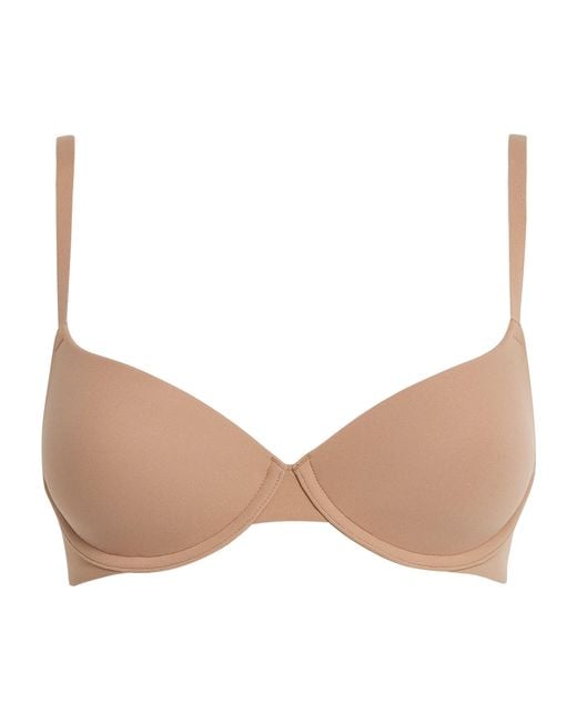 Skims Natural Fits Everybody T-Shirt Bra