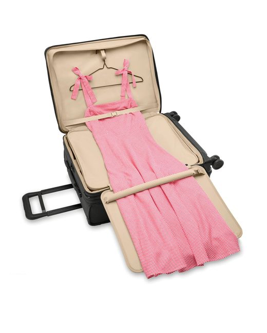 Briggs & Riley Black Medium Baseline Expandable Spinner Suitcase