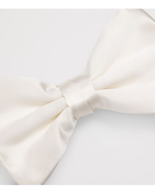 Giorgio Armani White Large Silk Pre-Tied Bowtie for men
