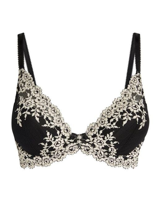 Wacoal Black Embrace Lace Underwired Plunge Bra