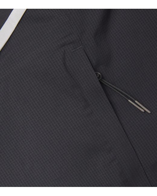 On Shoes Gray Core Running Jacket for men
