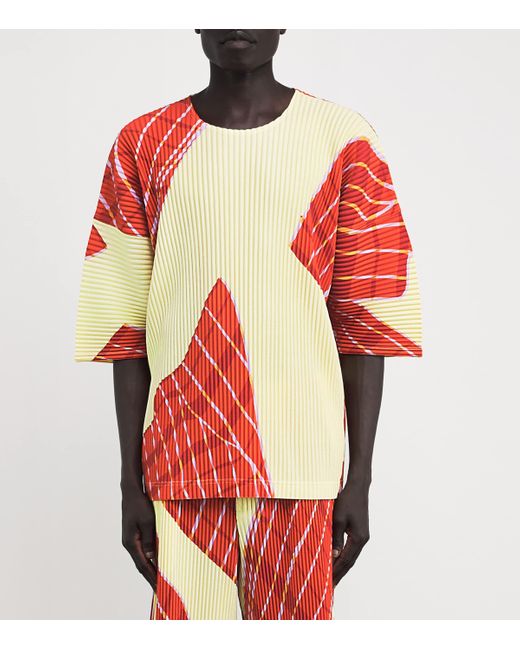 Homme Plissé Issey Miyake Red Pleated Windswept Print T-Shirt for men