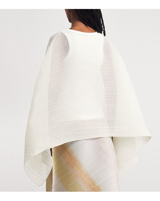 Pleats Please Issey Miyake Madame-T May Stole in White | Lyst