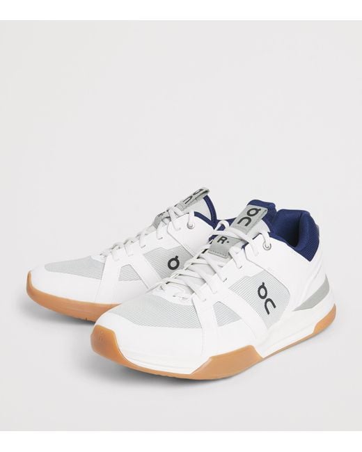 On Shoes White The Roger Clubhouse Pro Sneakers for men