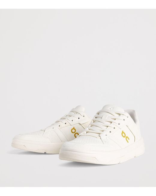 On Shoes White The Roger Clubhouse Ace Sneakers