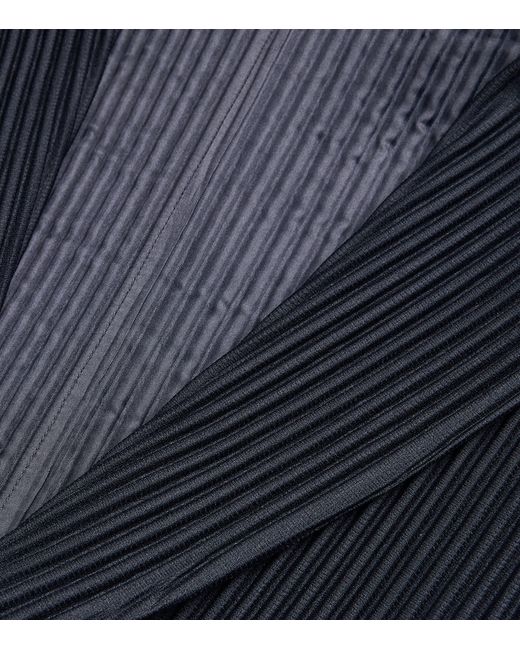 Homme Plissé Issey Miyake Blue Pleated Basics Blazer for men