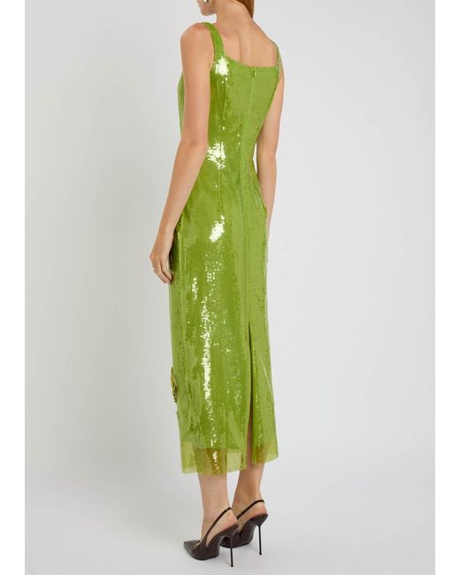 marilyn green sequin dress Why did Marilyn modify her Golden Globes gown designed by Norman Norrell?  I'm getting a lot of questions about why Marilyn changed the green sequined  gown that she wore to the Golden