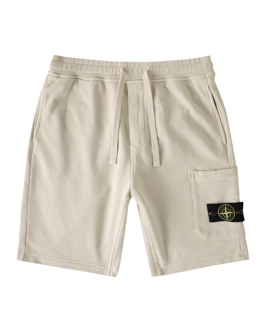 Stone island cargo badge shorts hotsell