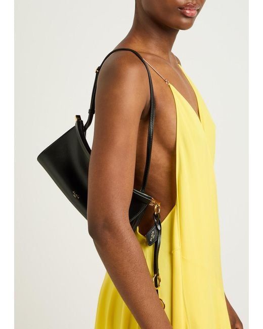 SALE【Alaia】イースト ウェスト ラージ ショルダーバッグ ALAÏA BLACK LE CLICK EAST WEST LARGE BAG IN LEATHER |ALAÏA US