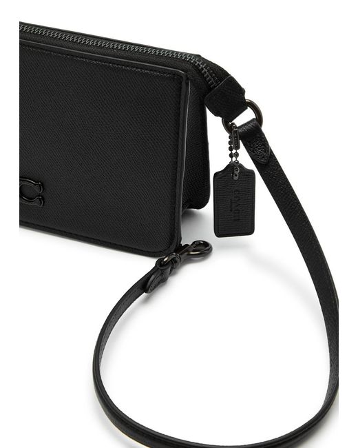 COACH Black Grained Leather Shoulder Bag