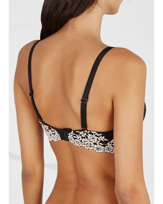 Wacoal Black Embrace Lace Plunge Bra