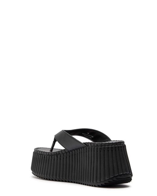 Chloé Black Nama 80 Thong Leather Wedge Sandals