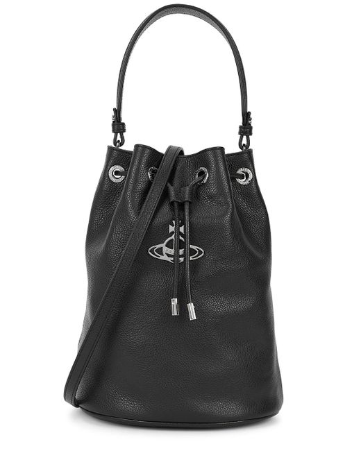Vivienne Westwood Carrie Grained Leather Bucket Bag in Black | Lyst UK