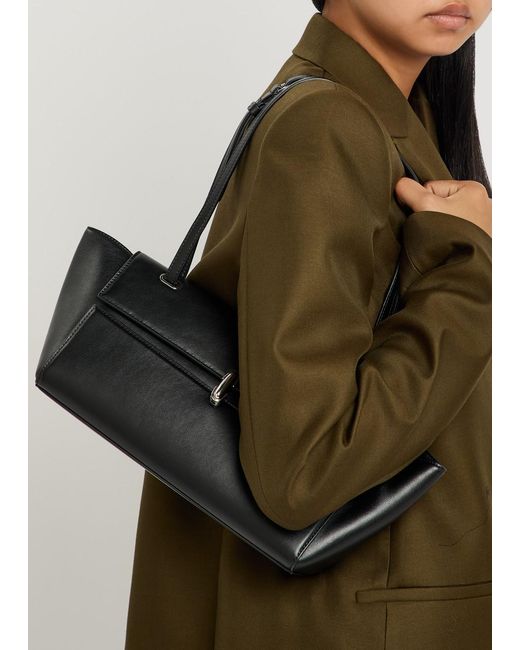 SAVETTE Black Trapeze Leather Shoulder Bag