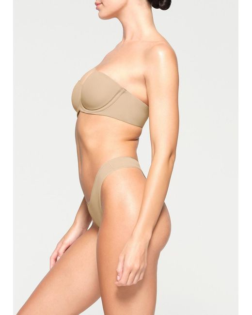 Skims Natural Strapless Bra