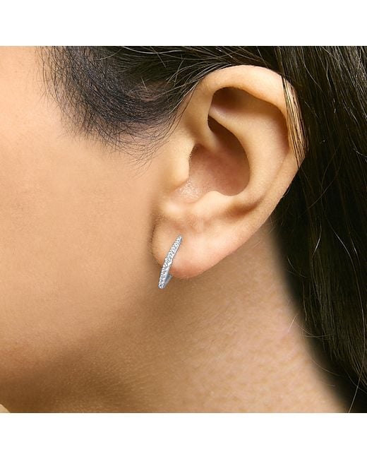 Haus of Brilliance Metallic 10K 1/4 Cttw Lab Grown Diamond Heart Shaped Huggy Hoop Earrings