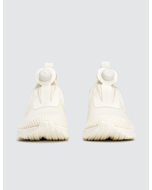 pump supreme style