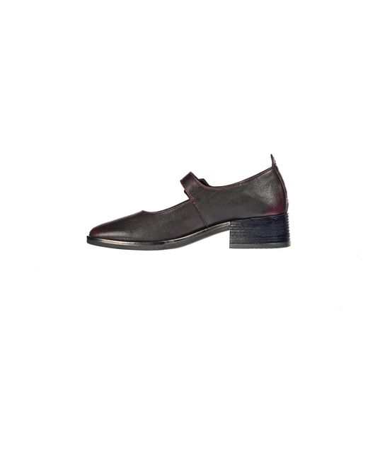 Henry Beguelin Brown Buckle Pump