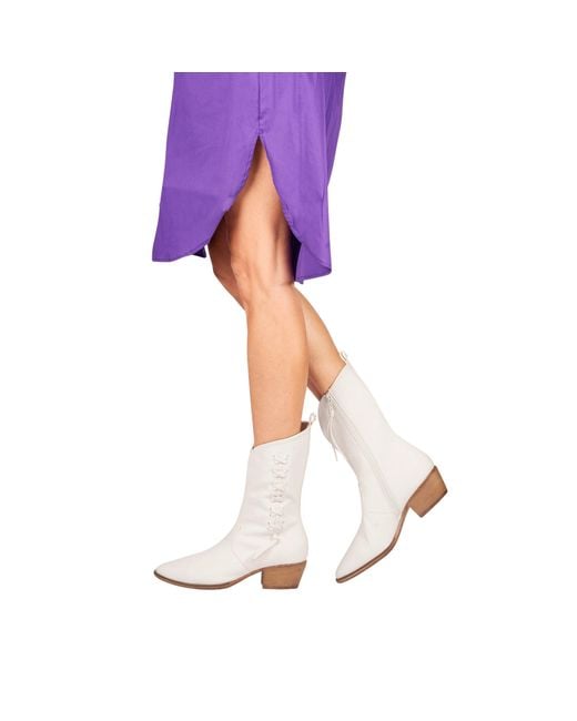 HENRY BEGUELIN ARCHIVE White Texan Boot Old Iron