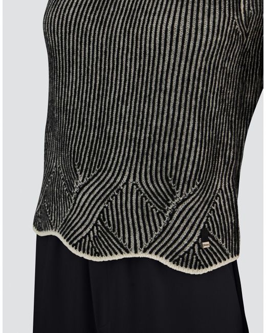 GILET IN TWO-TONE VANISÉ WOOL di Herno in Gray