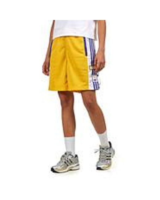 Adidas Adibreak Basketball Shorts in Yellow für Herren